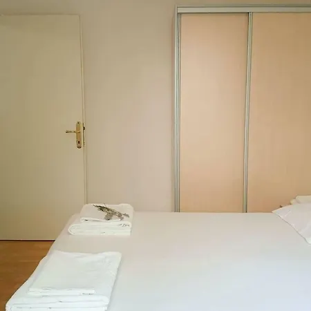 Apartman Magdalena * Cres