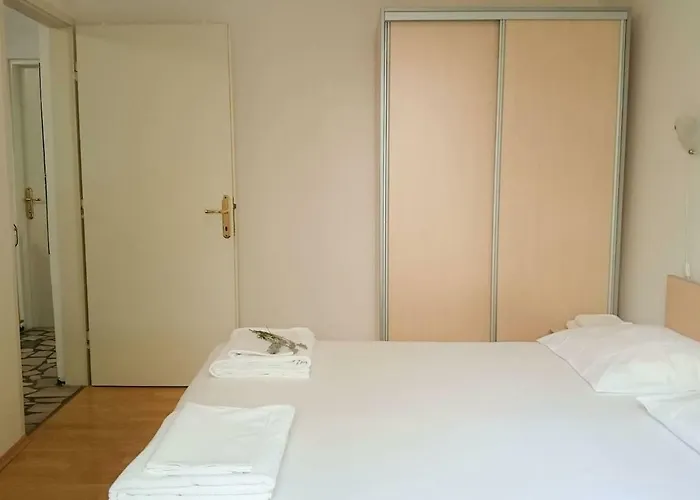 Apartman Magdalena * Cres